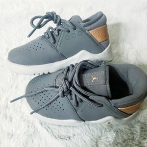 Jordan shoes 6c Kids Toddler